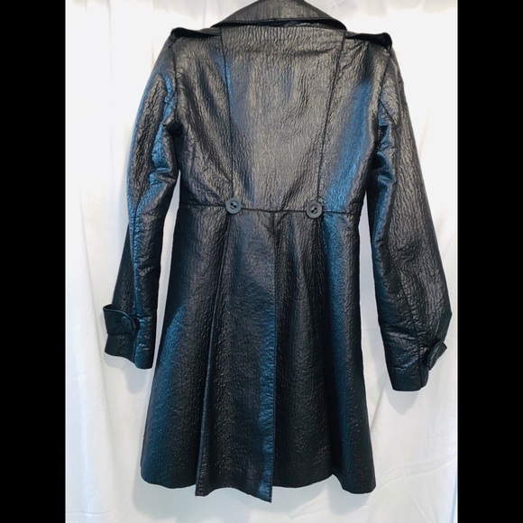 Leon Max Limited Edition Coat - Picture 3 of 3